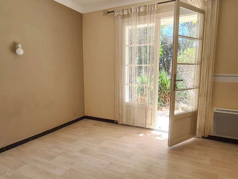 Villa Saint-Raphaël - 5 bedrooms - 390m²