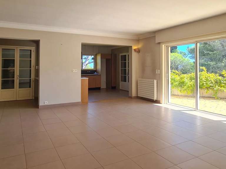 Villa Saint-Raphaël - 5 bedrooms - 390m²