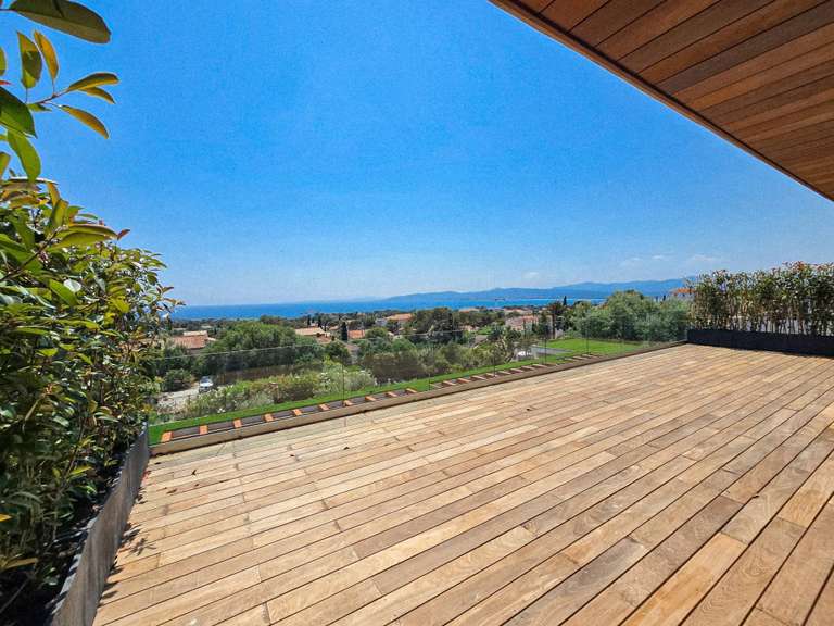 Villa with Sea view Saint-Raphaël - 5 bedrooms - 350m²