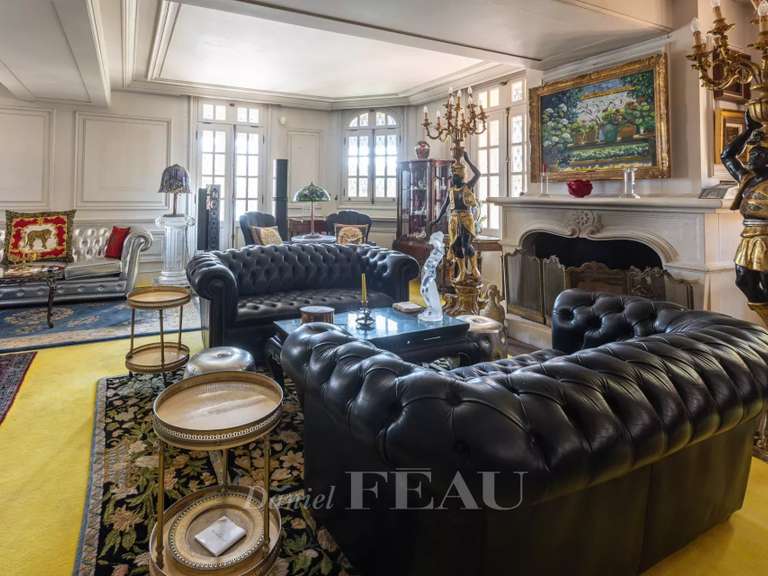 Villa Saint-Raphaël - 4 chambres - 262m²