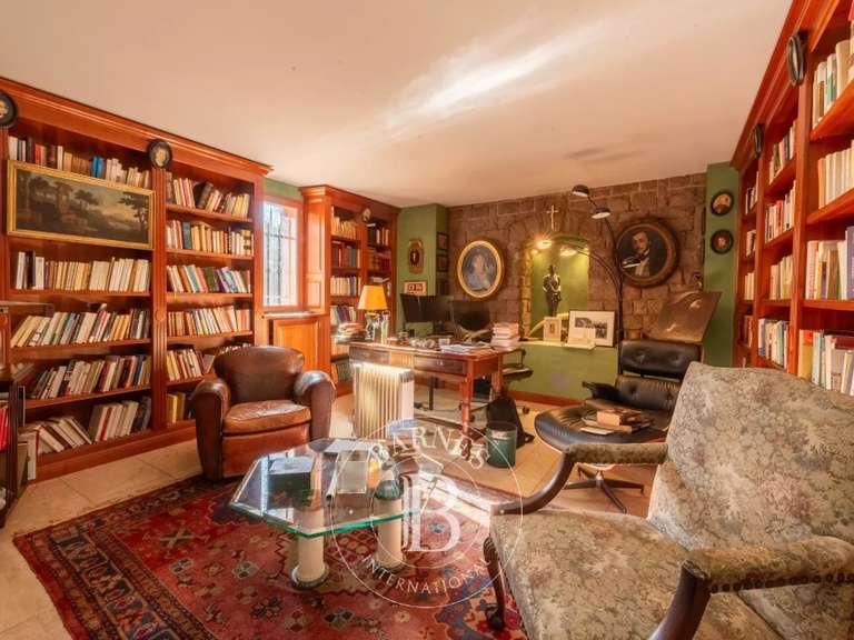 Villa Saint-Raphaël - 4 chambres - 300m²