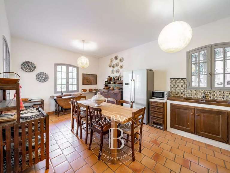 Villa Saint-Raphaël - 6 chambres - 208m²