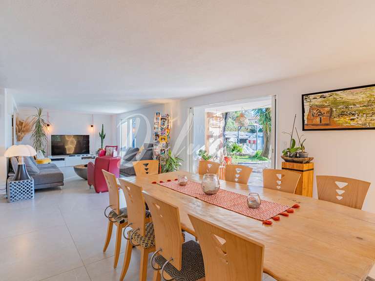 Villa Saint-Raphaël - 4 chambres - 210m²