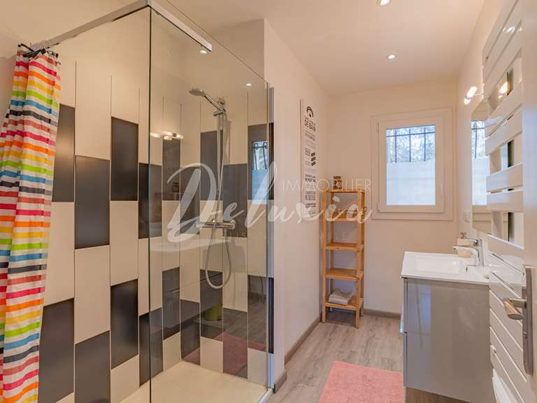 Villa Saint-Raphaël - 4 chambres - 210m²