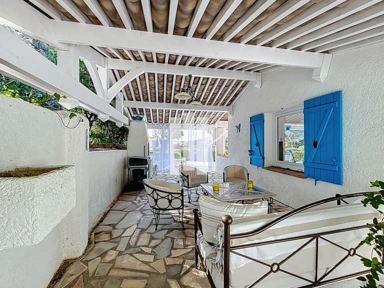 Villa with Sea view Saint-Raphaël - 4 bedrooms - 160m²