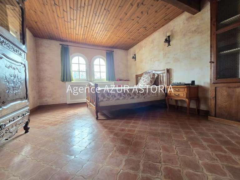 Villa Saint-Raphaël - 6 bedrooms - 260m²