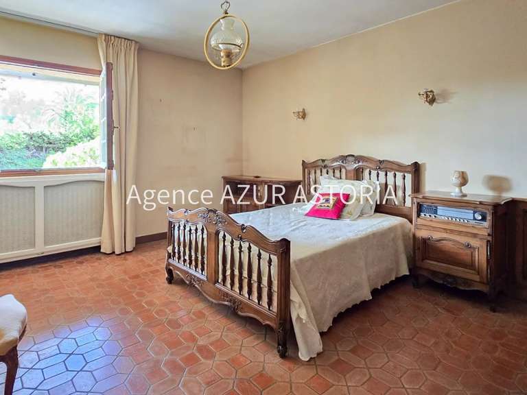 Villa Saint-Raphaël - 6 bedrooms - 260m²