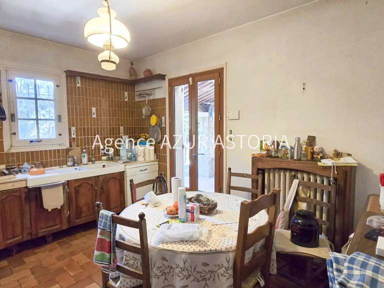 Villa Saint-Raphaël - 6 bedrooms - 260m²