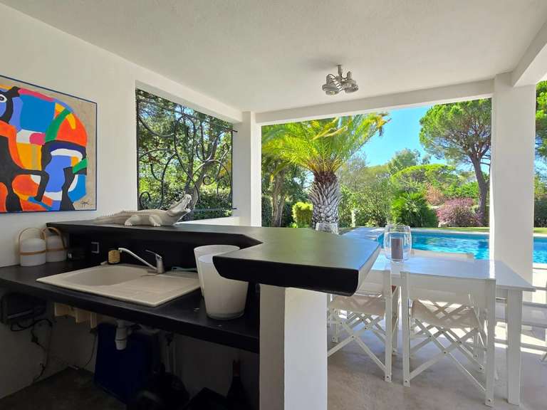 Villa Saint-Raphaël - 6 chambres - 330m²