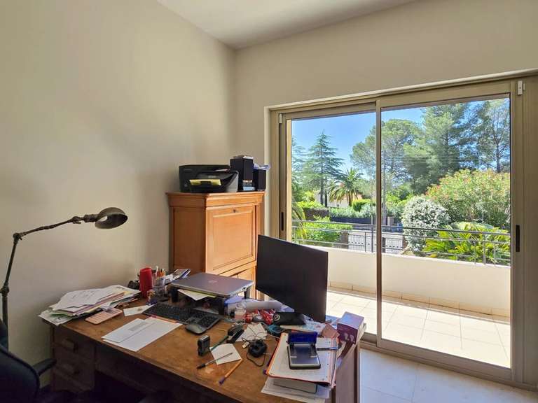 Villa Saint-Raphaël - 6 chambres - 300m²