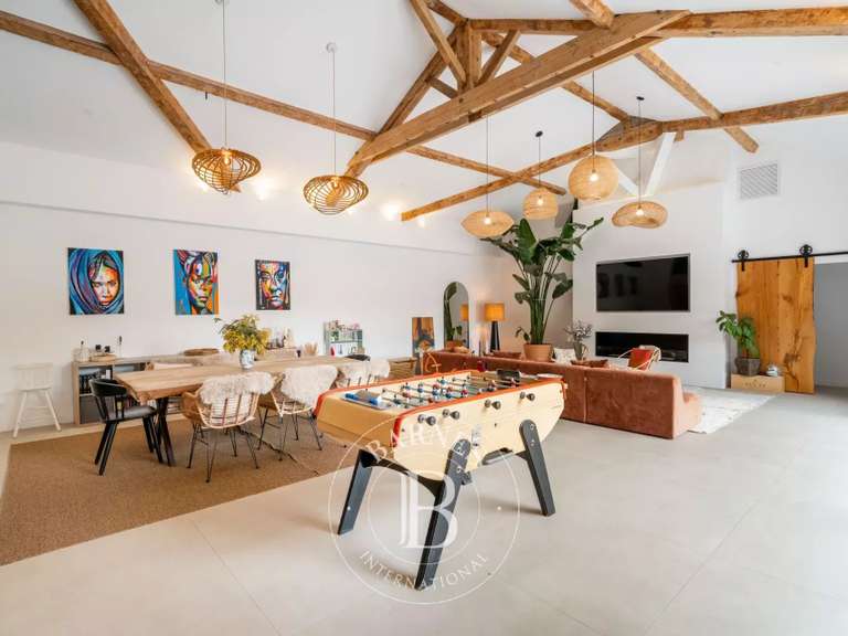 Villa Saint-Raphaël - 6 chambres - 280m²