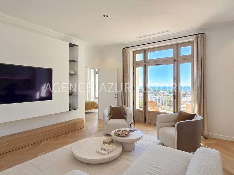 Villa Saint-Raphaël - 6 chambres - 260m²