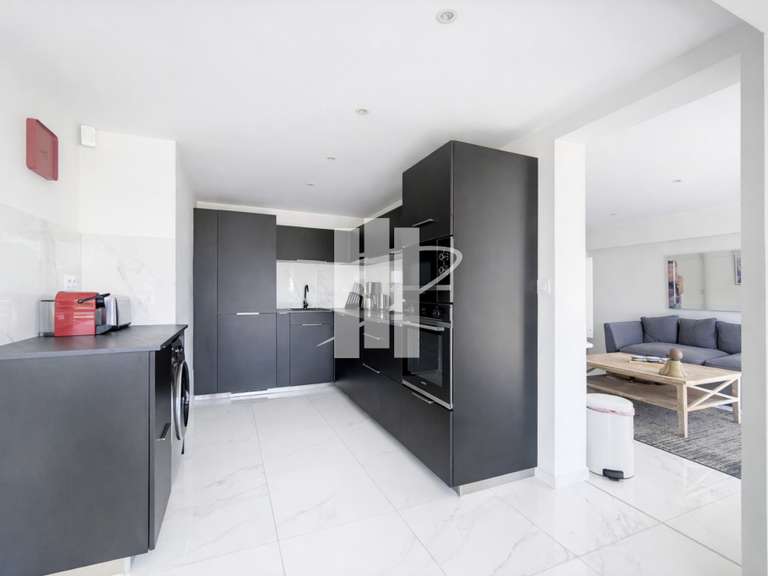 Villa with Sea view Saint-Raphaël - 4 bedrooms - 266m²