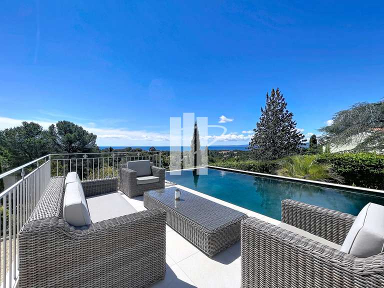 Villa with Sea view Saint-Raphaël - 4 bedrooms - 266m²
