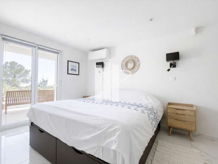 Villa with Sea view Saint-Raphaël - 4 bedrooms - 266m²