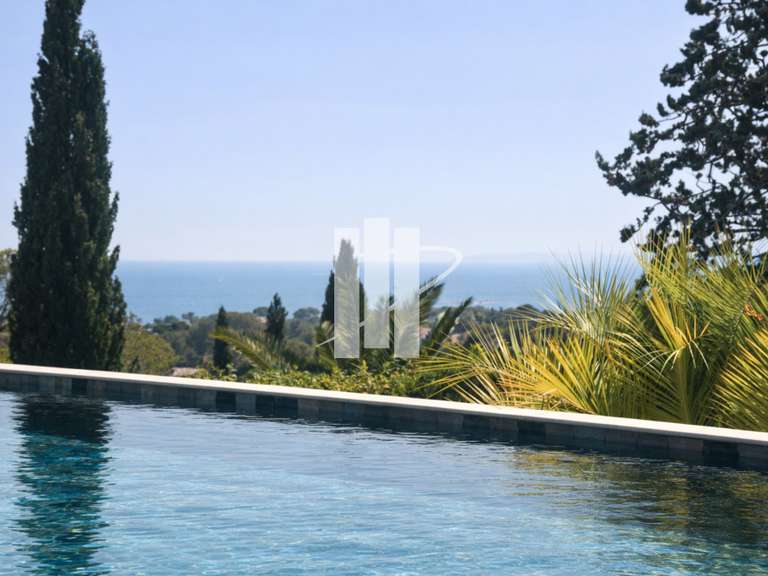 Villa with Sea view Saint-Raphaël - 4 bedrooms - 266m²
