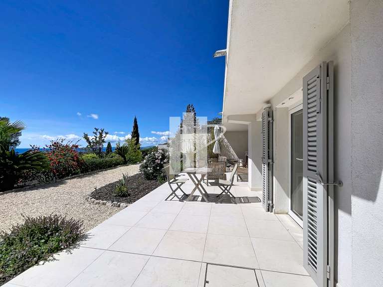 Villa with Sea view Saint-Raphaël - 4 bedrooms - 266m²