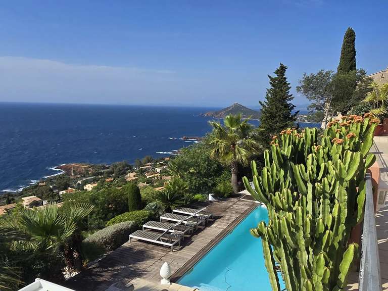 Villa avec Vue sur mer Saint-Raphaël - 5 chambres - 334m²