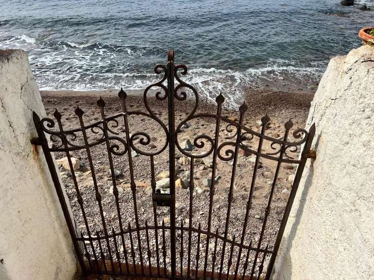 Villa with Sea view Saint-Raphaël - 8 bedrooms - 234m²