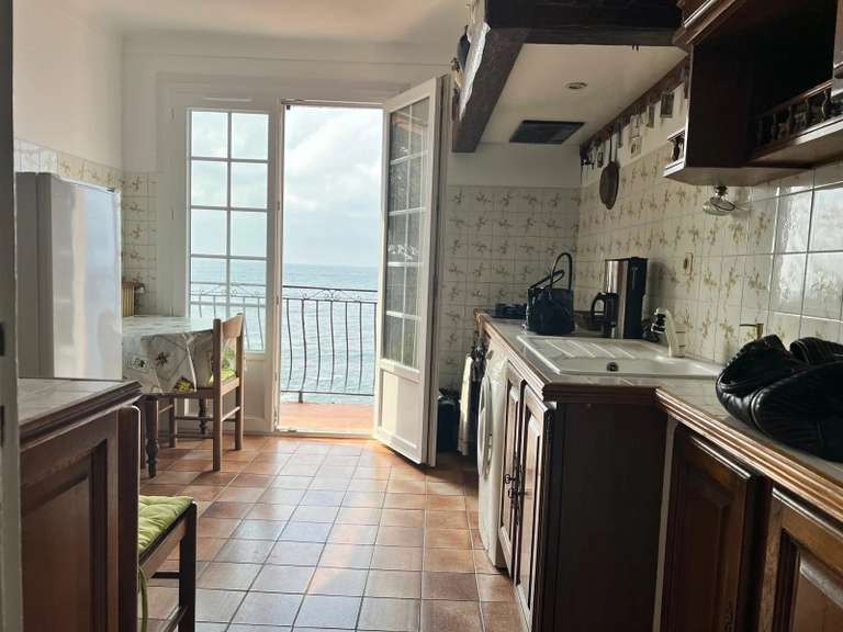 Villa with Sea view Saint-Raphaël - 8 bedrooms - 234m²