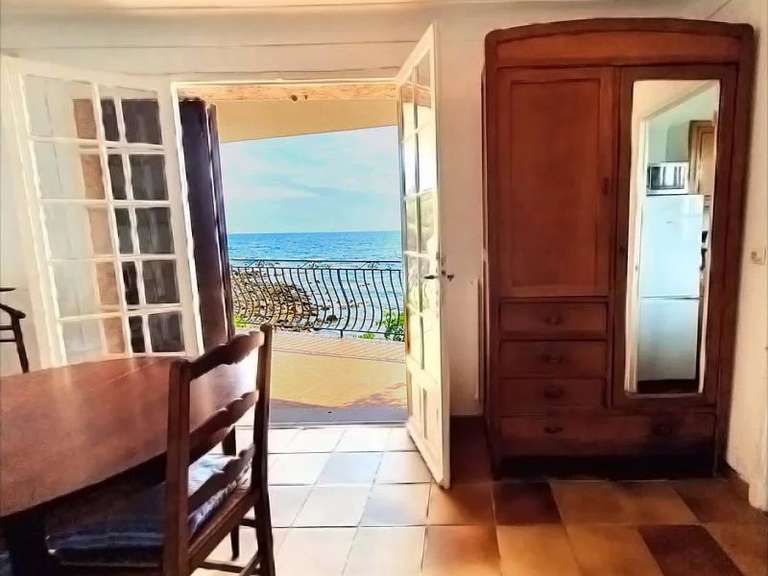 Villa with Sea view Saint-Raphaël - 8 bedrooms - 234m²