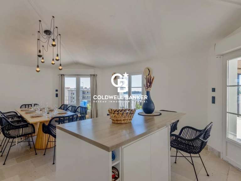 Villa Saint-Raphaël - 184m²
