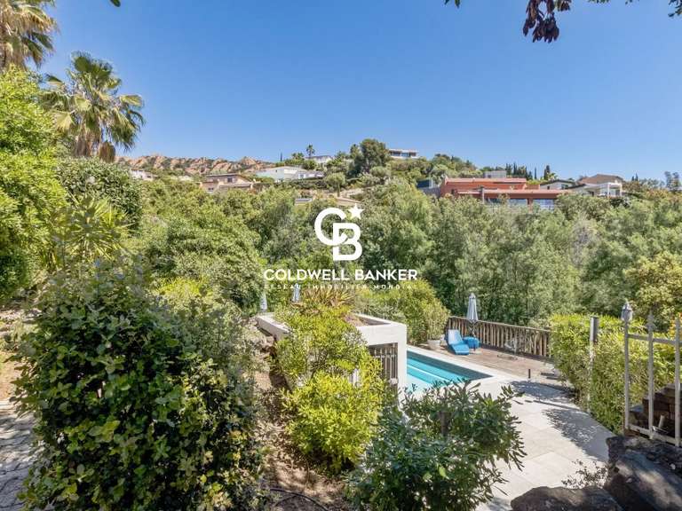 Villa Saint-Raphaël - 184m²