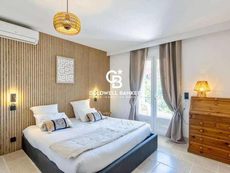 Villa Saint-Raphaël - 184m²