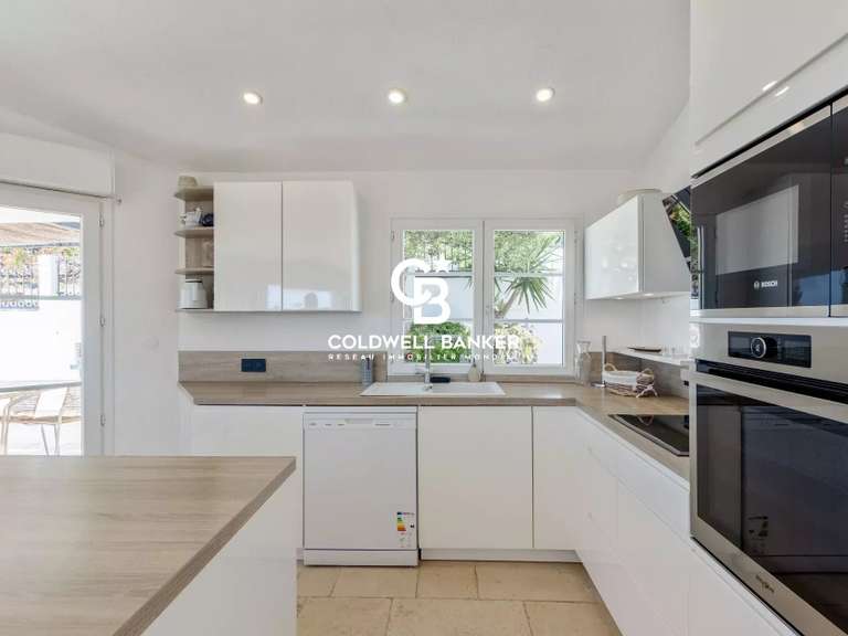 Villa Saint-Raphaël - 184m²
