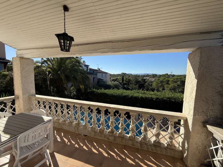 Villa Saint-Raphaël - 3 chambres - 136m²