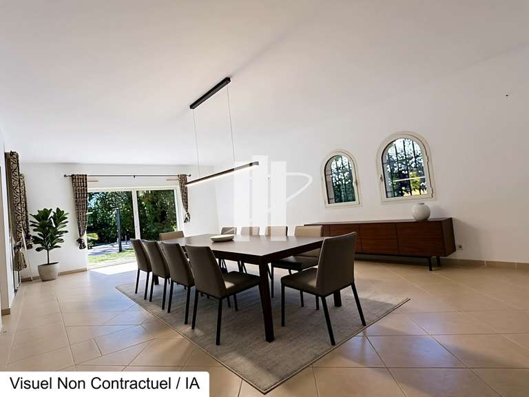 Villa Saint-Raphaël - 4 chambres - 230m²