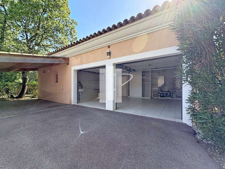 Villa Saint-Raphaël - 4 chambres - 230m²