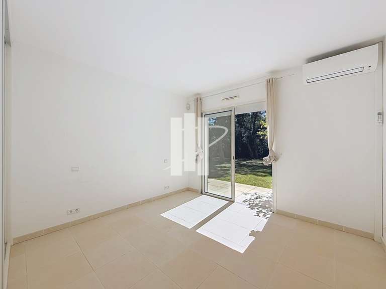 Villa Saint-Raphaël - 4 chambres - 230m²