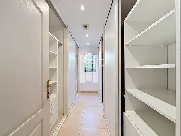 Villa Saint-Raphaël - 4 chambres - 230m²