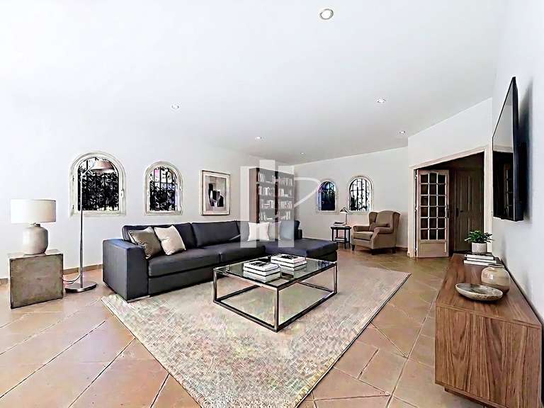 Villa Saint-Raphaël - 4 chambres - 230m²