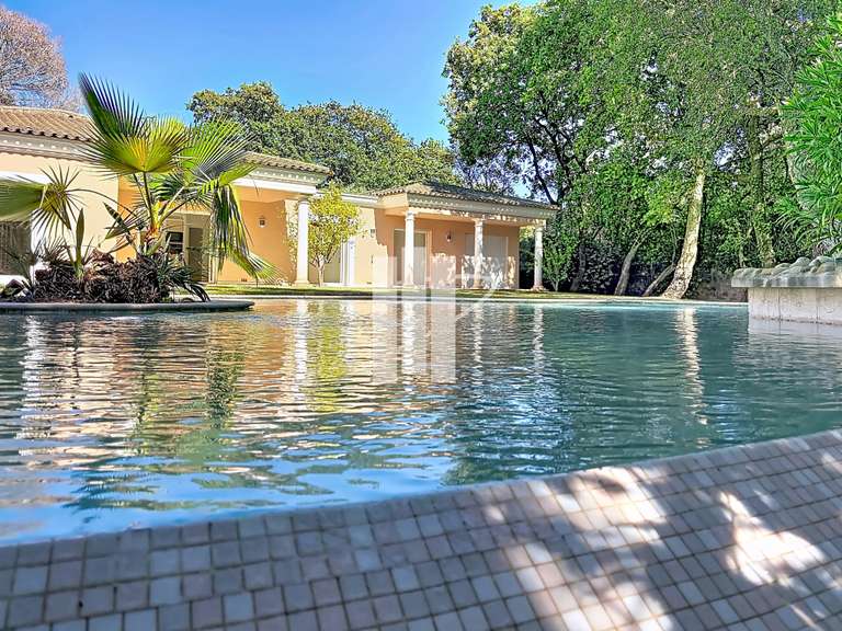 Villa Saint-Raphaël - 4 chambres - 230m²