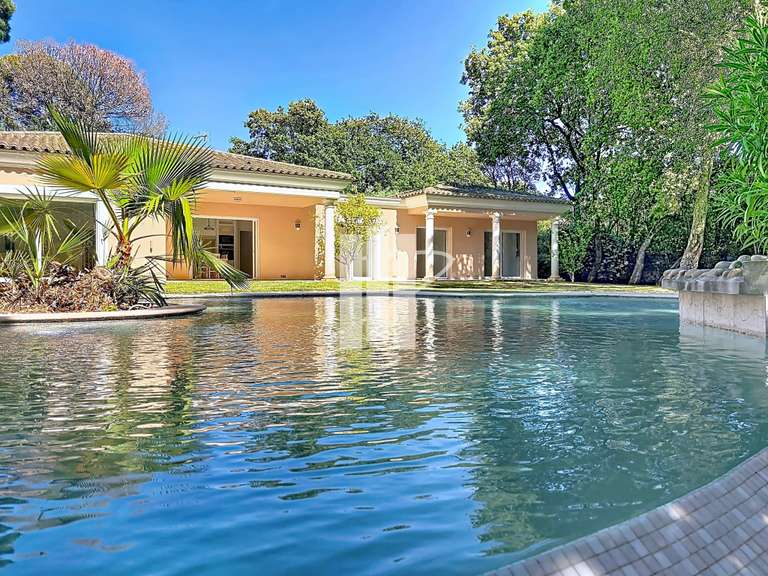 Villa Saint-Raphaël - 4 chambres - 230m²
