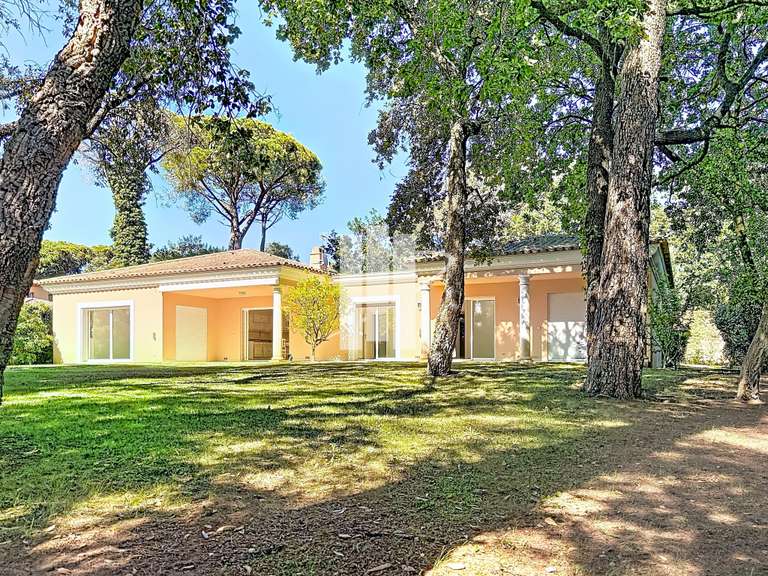 Villa Saint-Raphaël - 4 chambres - 230m²