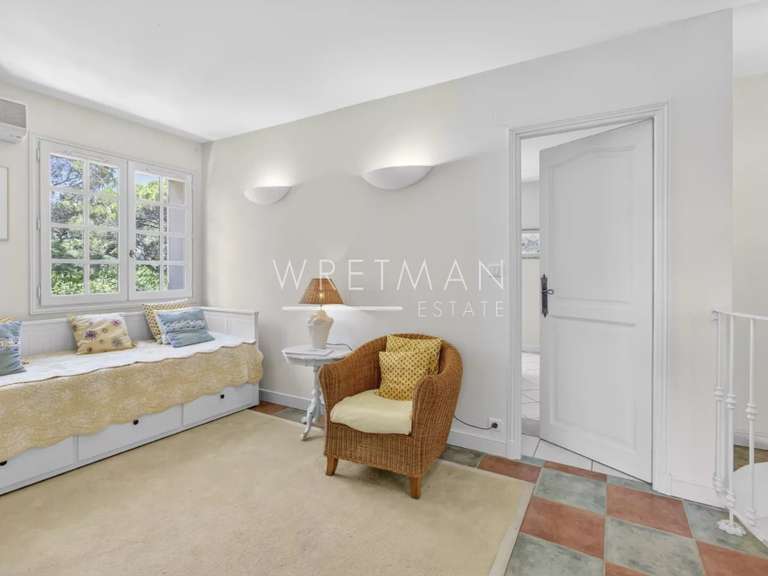 Villa Saint-Raphaël - 5 chambres - 275m²