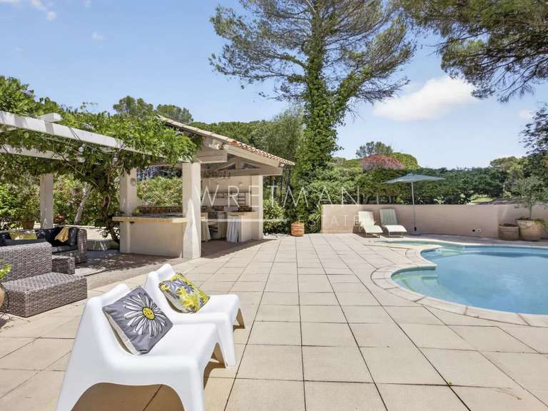 Villa Saint-Raphaël - 5 chambres - 275m²