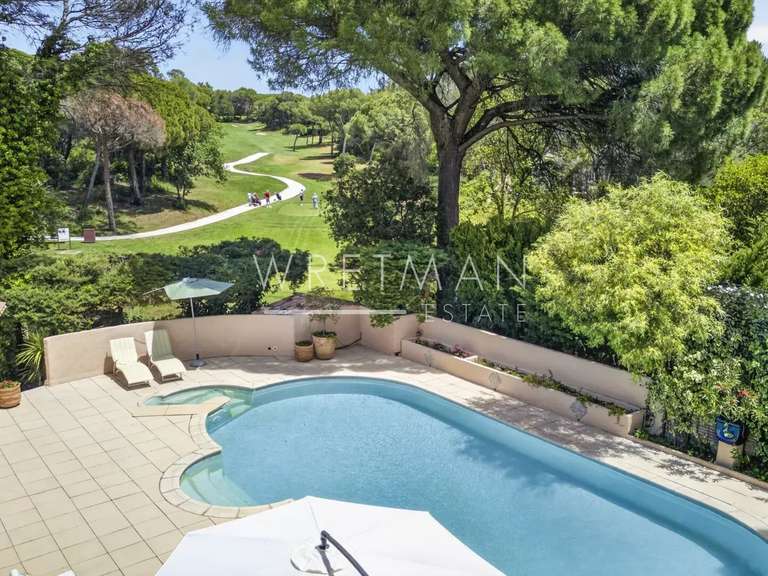 Villa Saint-Raphaël - 5 chambres - 275m²