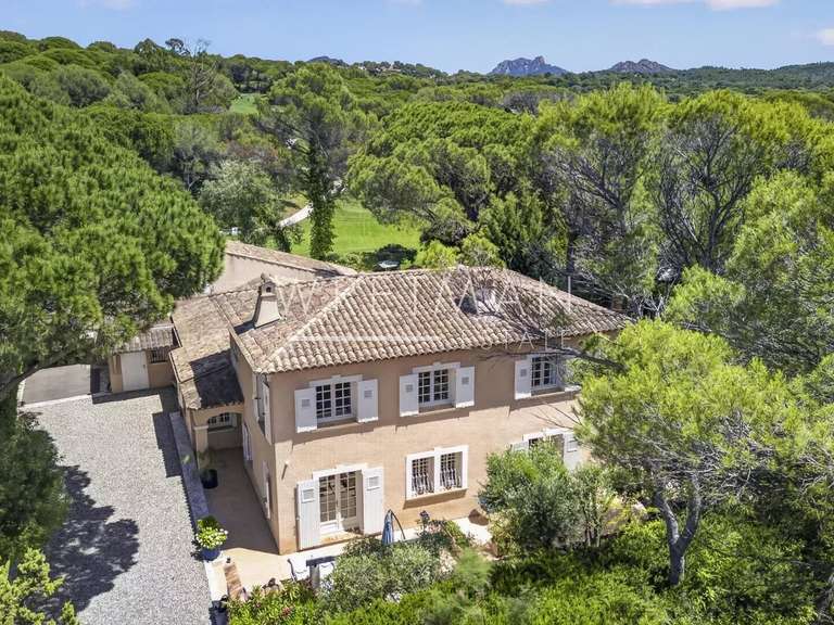 Villa Saint-Raphaël - 5 chambres - 275m²