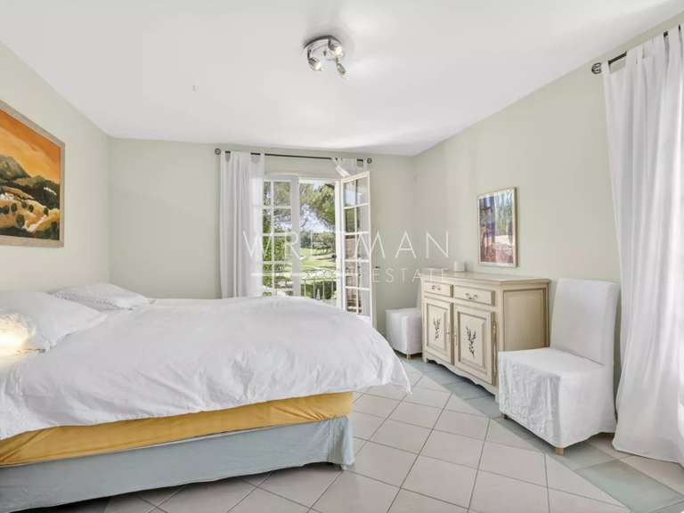 Villa Saint-Raphaël - 5 chambres - 275m²