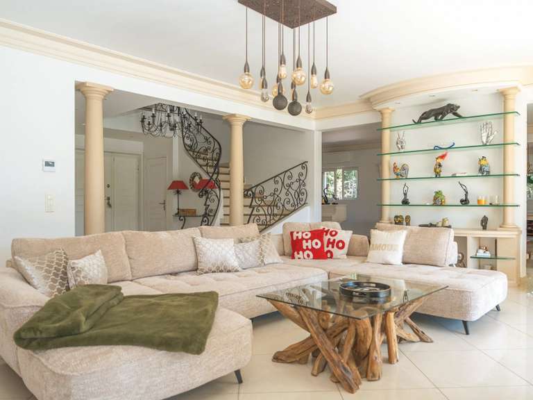 Villa Saint-Raphaël - 5 chambres - 470m²