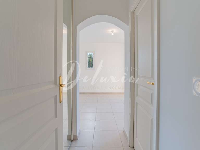 Villa Saint-Raphaël - 4 bedrooms - 153m²