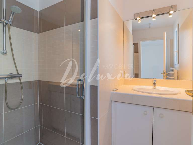 Villa Saint-Raphaël - 4 bedrooms - 153m²