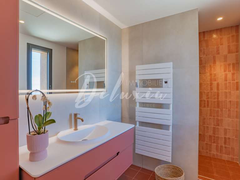 Villa with Sea view Saint-Raphaël - 5 bedrooms - 300m²