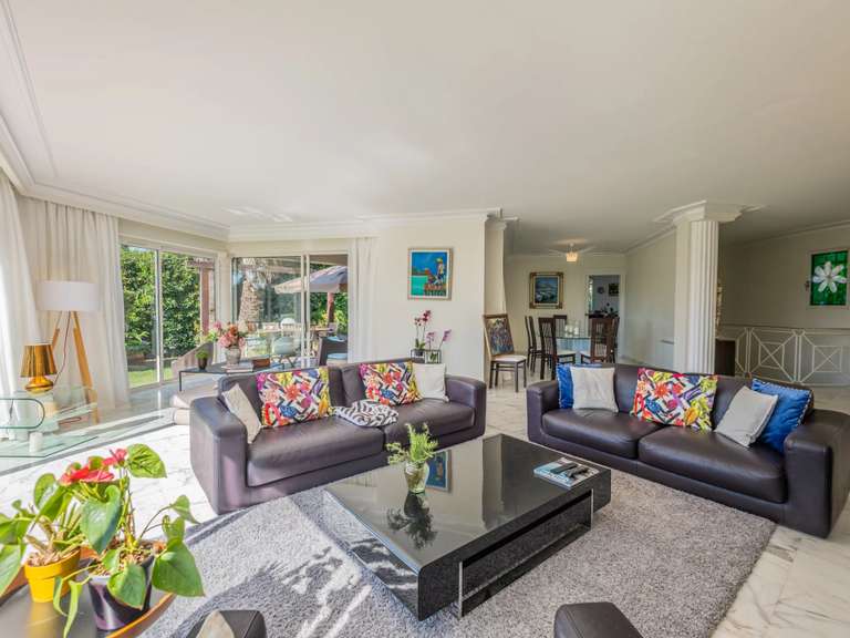 Villa Saint-Raphaël - 3 chambres - 385m²