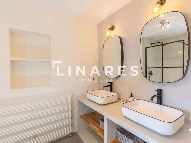 Villa Saint-Raphaël - 4 bedrooms - 185m²