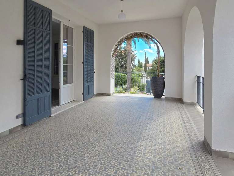 Villa Saint-Raphaël - 6 chambres - 270m²